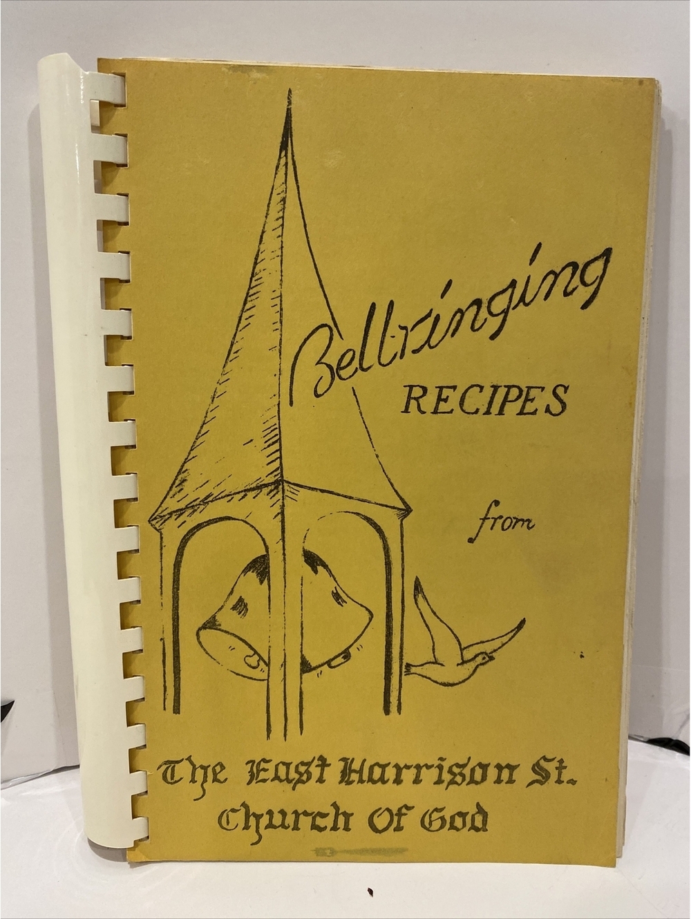Church Of God Bellringing 1971 Charleston Illinois Cookbook Recipes 188 Pages
